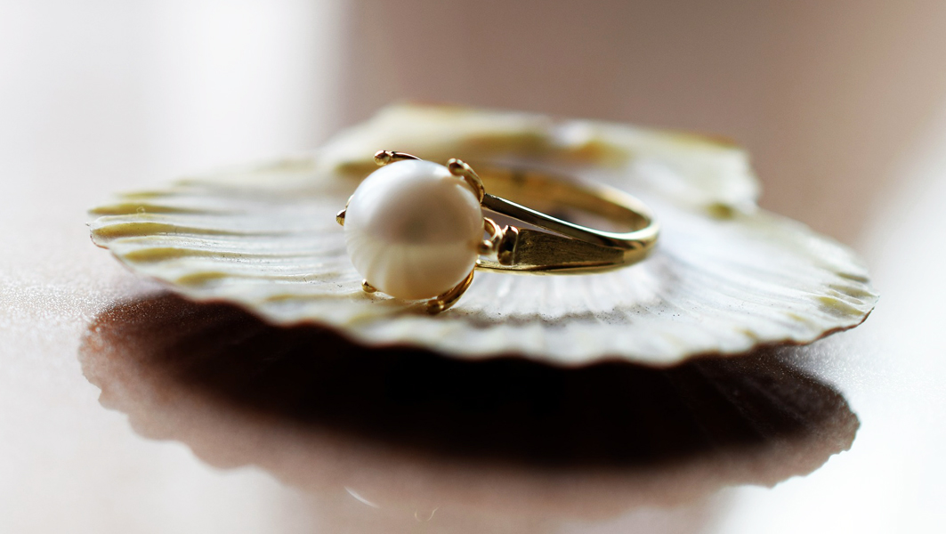 Pearl Birthstone of June Nathan & Co Jewellers and Pawnbrokers